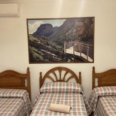 Вілла Casa Rural Gaitanes, Caminito Del Rey, Ардалес Екстер'єр фото